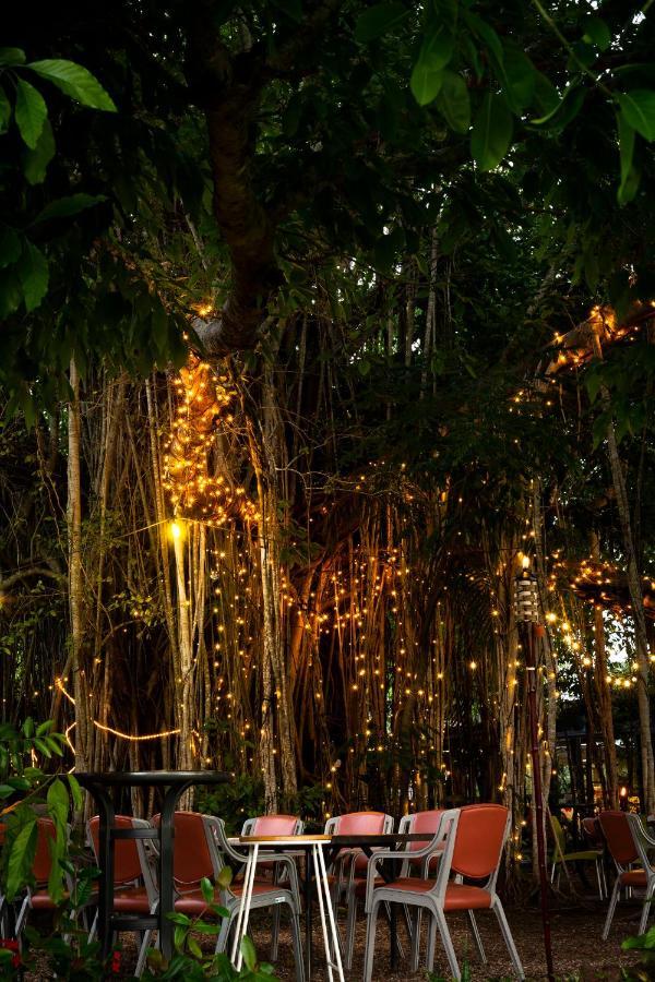 Banyan Tree Ξενοδοχείο Batchelor Εξωτερικό φωτογραφία